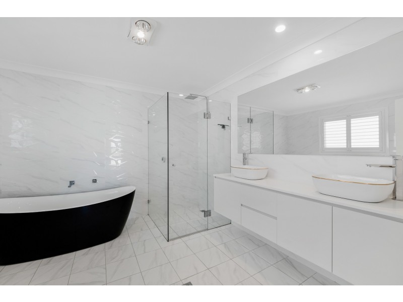 29 Settlers Avenue, Colebee NSW 2761