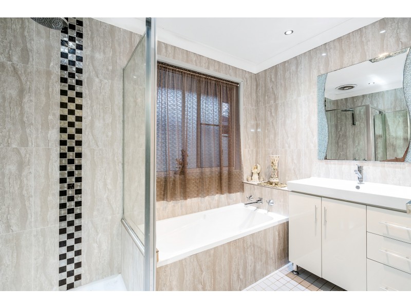 30 Woodley Crescent, Glendenning NSW 2761