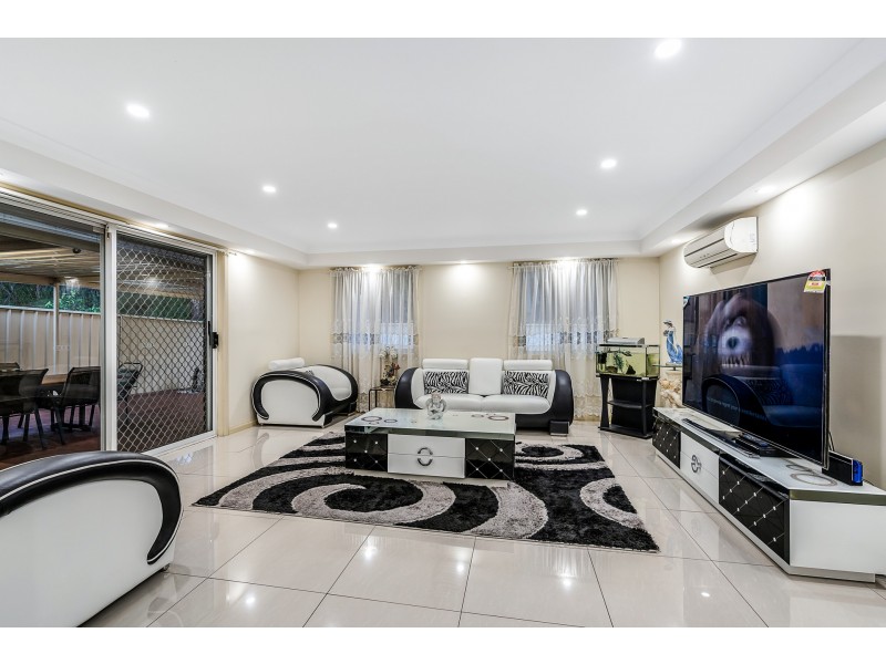 30 Woodley Crescent, Glendenning NSW 2761