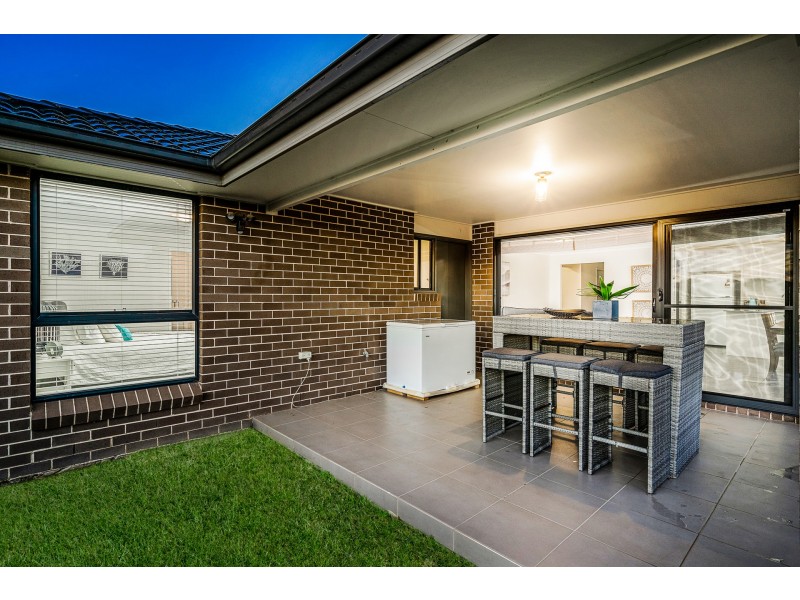 24 Fernlea Crescent, Marsden Park NSW 2765