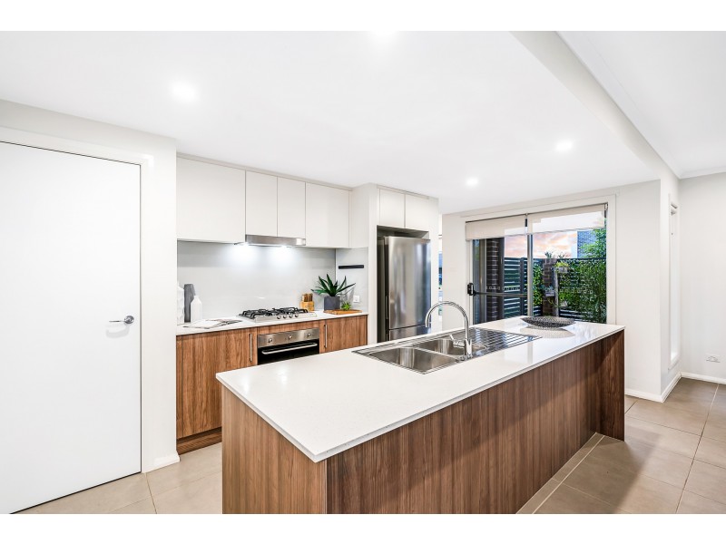 2J Cassinia Avenue, Marsden Park NSW 2765