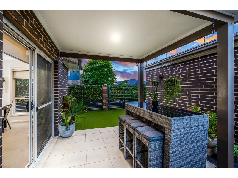 2J Cassinia Avenue, Marsden Park NSW 2765