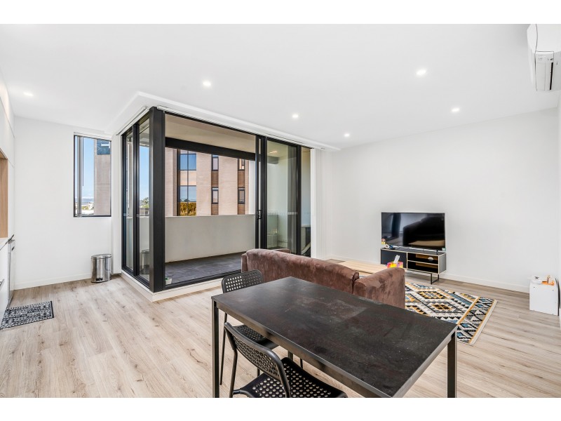 502/81A Lord Sheffield Circuit, Penrith NSW 2750