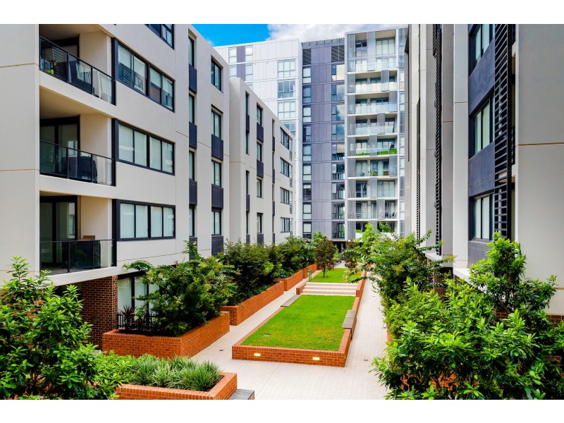 502/81A Lord Sheffield Circuit, Penrith NSW 2750