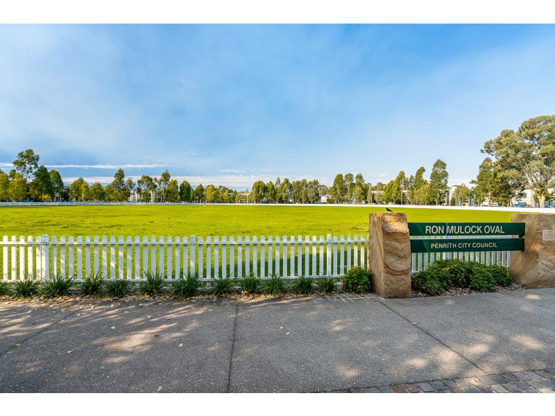 502/81A Lord Sheffield Circuit, Penrith NSW 2750