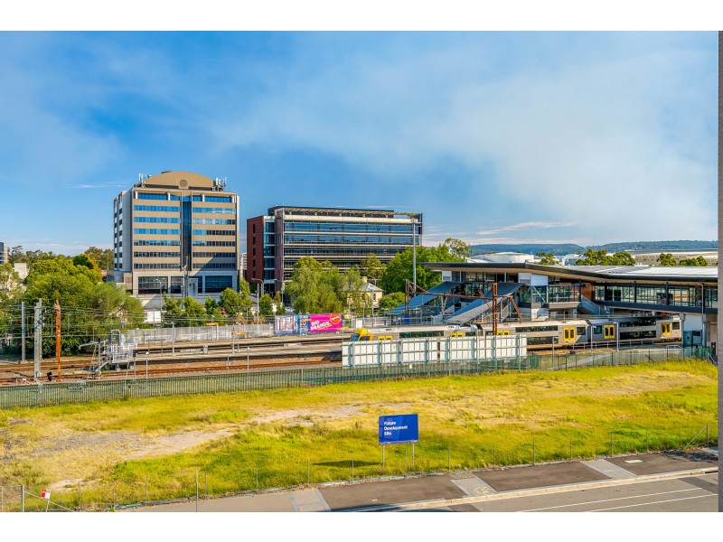 502/81A Lord Sheffield Circuit, Penrith NSW 2750