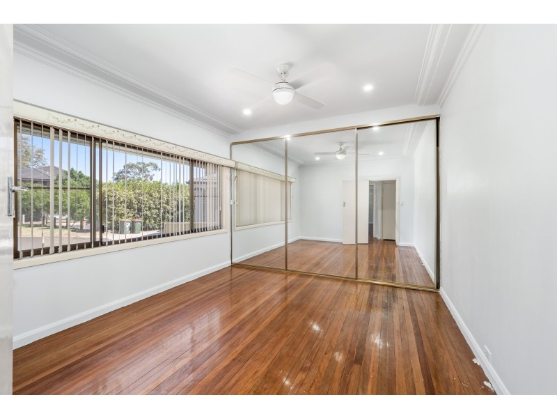 7 Murray Place, Blacktown NSW 2148