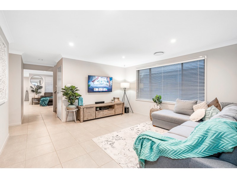 28 Corallee Crescent, Marsden Park NSW 2765