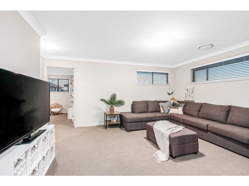 28 Corallee Crescent, Marsden Park NSW 2765
