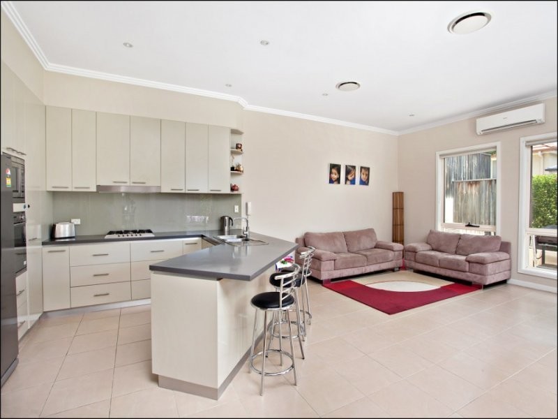 114 Linden Way, Bella Vista NSW 2153