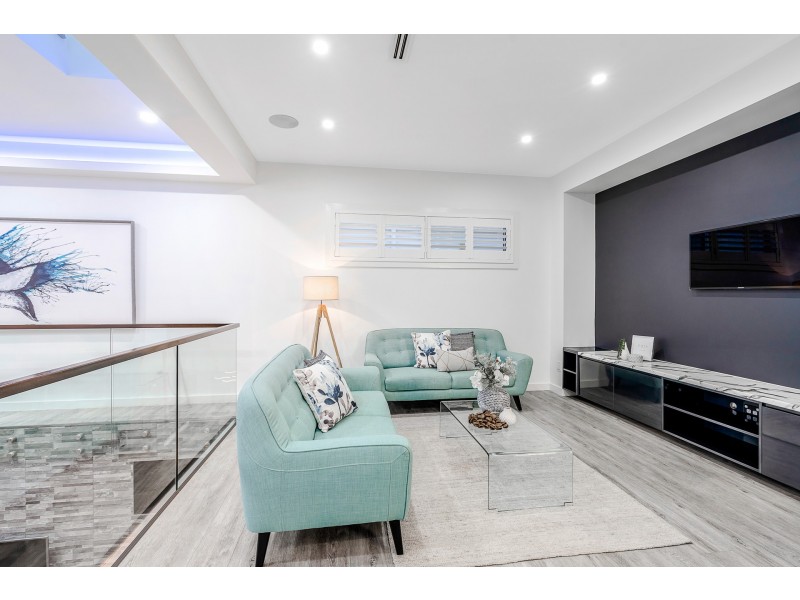 52 Fairlie Street, Kellyville Ridge NSW 2155