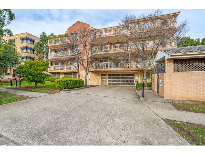17/24-26 Fourth Avenue, Blacktown NSW 2148