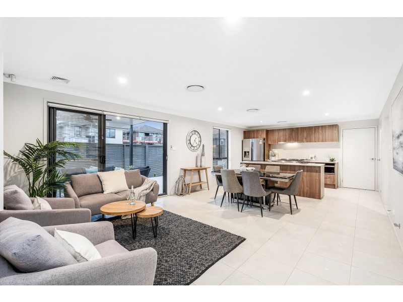 13 Corallee Crescent, Marsden Park NSW 2765