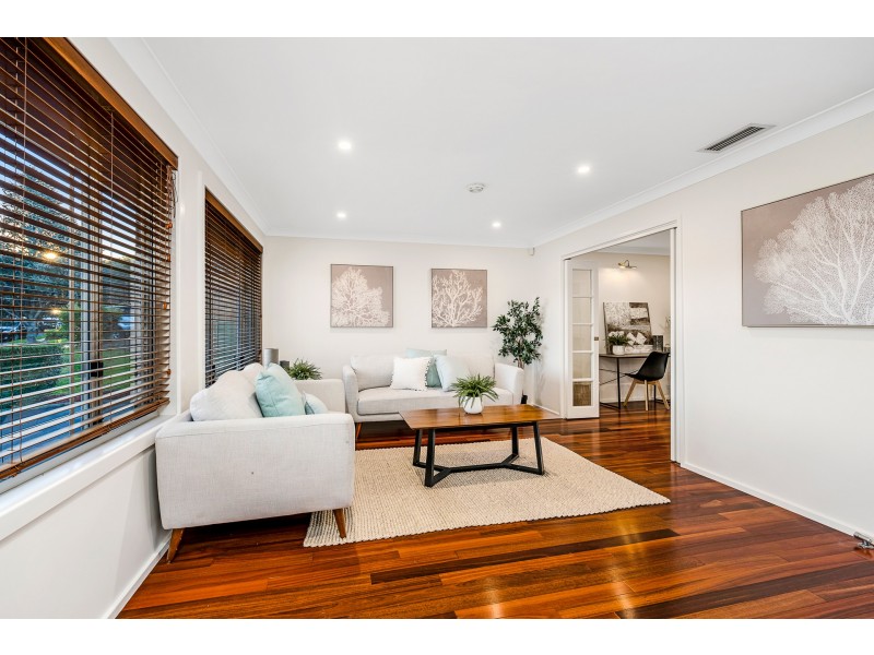 9 Amphitheatre Circuit, Baulkham Hills NSW 2153