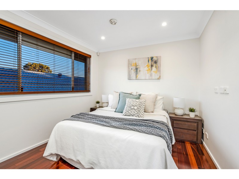 9 Amphitheatre Circuit, Baulkham Hills NSW 2153