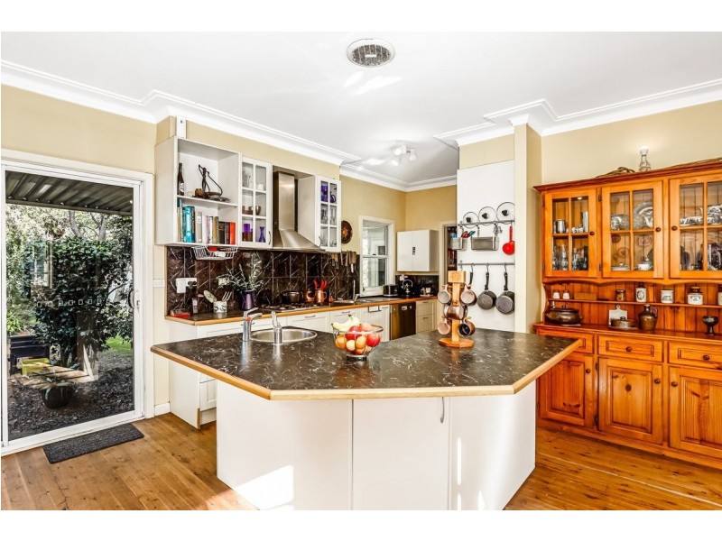 852 Old Northern Road, Middle Dural NSW 2158