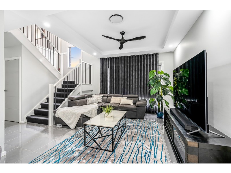 8 Winder Street, Marsden Park NSW 2765