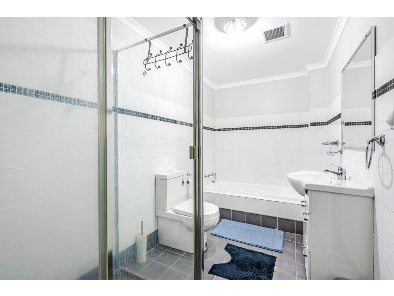 42/2 Wentworth Avenue, Toongabbie NSW 2146