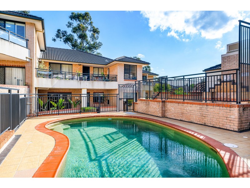 2/32-38 Dobson Crescent, Baulkham Hills NSW 2153