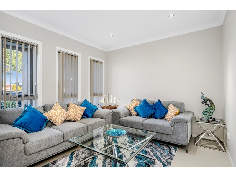 216 Ridgeline Drive, The Ponds NSW 2769