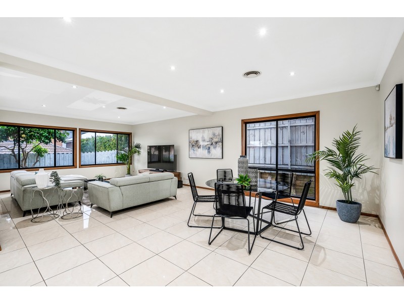 11 Glenheath Avenue, Kellyville Ridge NSW 2155
