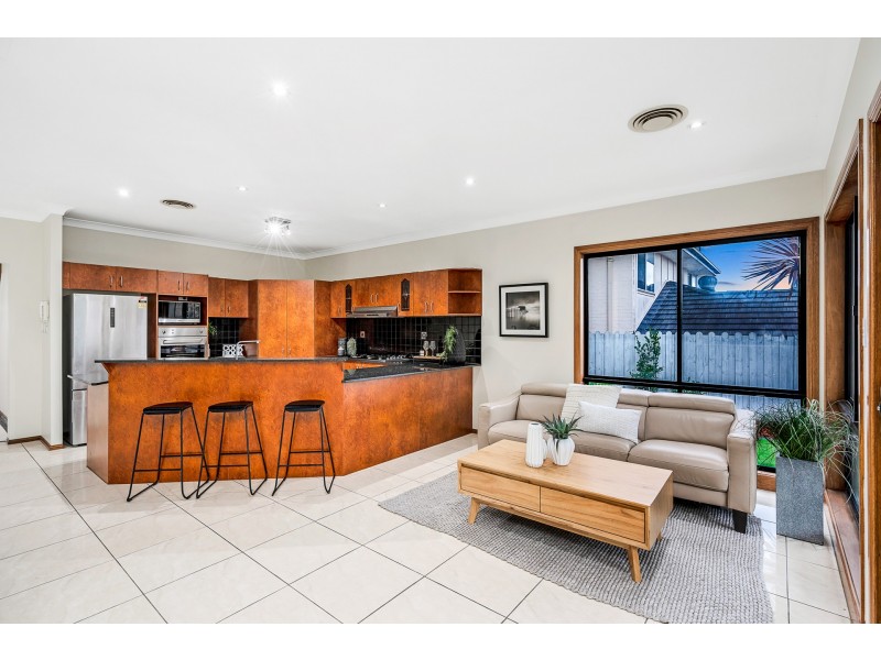 11 Glenheath Avenue, Kellyville Ridge NSW 2155