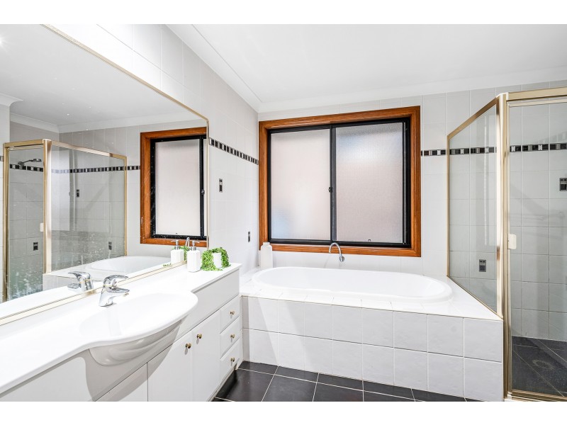 11 Glenheath Avenue, Kellyville Ridge NSW 2155