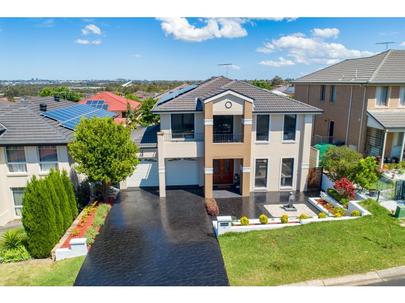 11 Glenheath Avenue, Kellyville Ridge NSW 2155
