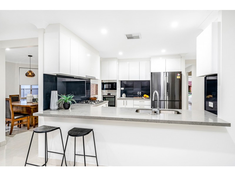 10 Stave Place, Kellyville Ridge NSW 2155