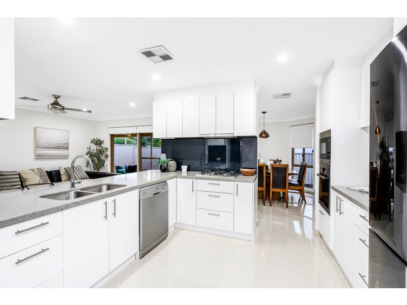 10 Stave Place, Kellyville Ridge NSW 2155