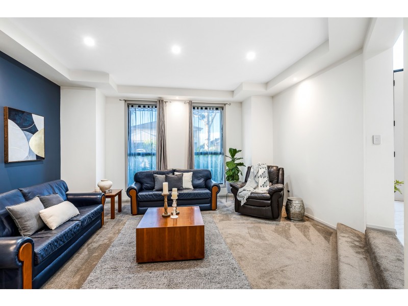 1 Cleveland Close, Rouse Hill NSW 2155