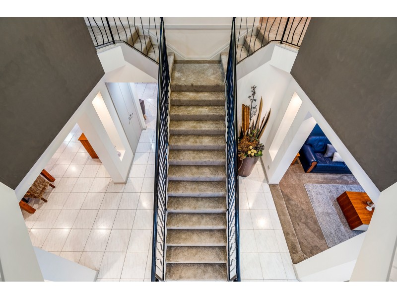 1 Cleveland Close, Rouse Hill NSW 2155