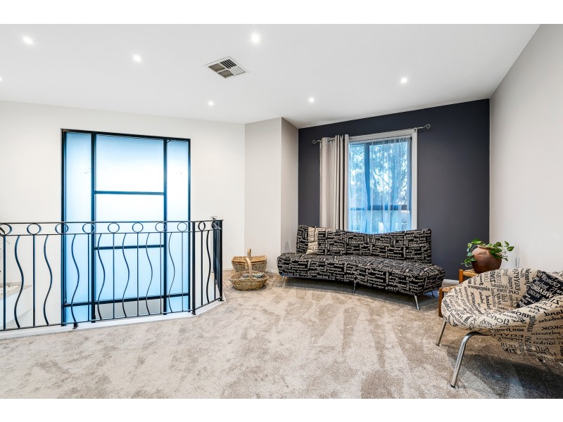 1 Cleveland Close, Rouse Hill NSW 2155