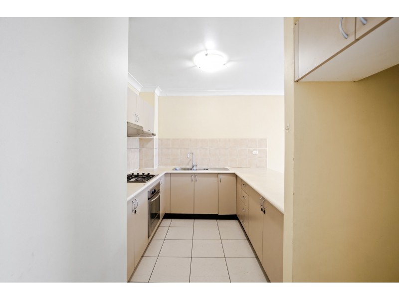 1/14-18 Fourth Avenue, Blacktown NSW 2148