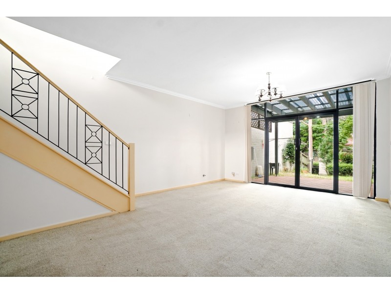 18/4 Hindle Terrace, Bella Vista NSW 2153