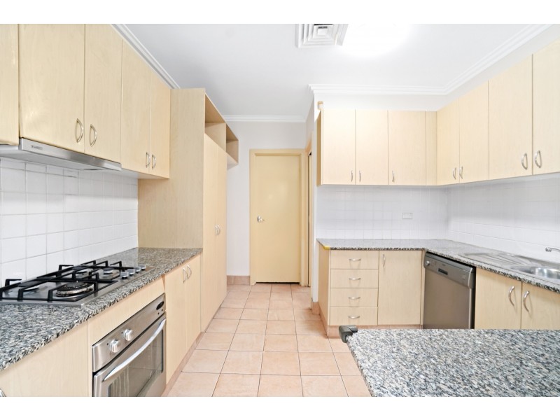 18/4 Hindle Terrace, Bella Vista NSW 2153