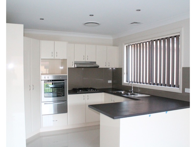 2A Union Street, Toongabbie NSW 2146