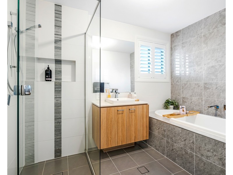 14 McAlister Parade, Marsden Park NSW 2765