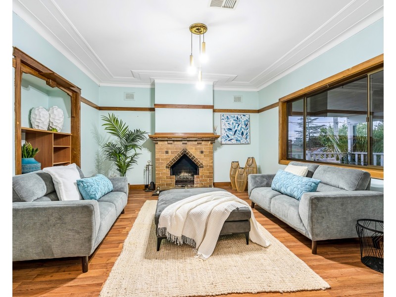 11 Metella Road, Toongabbie NSW 2146