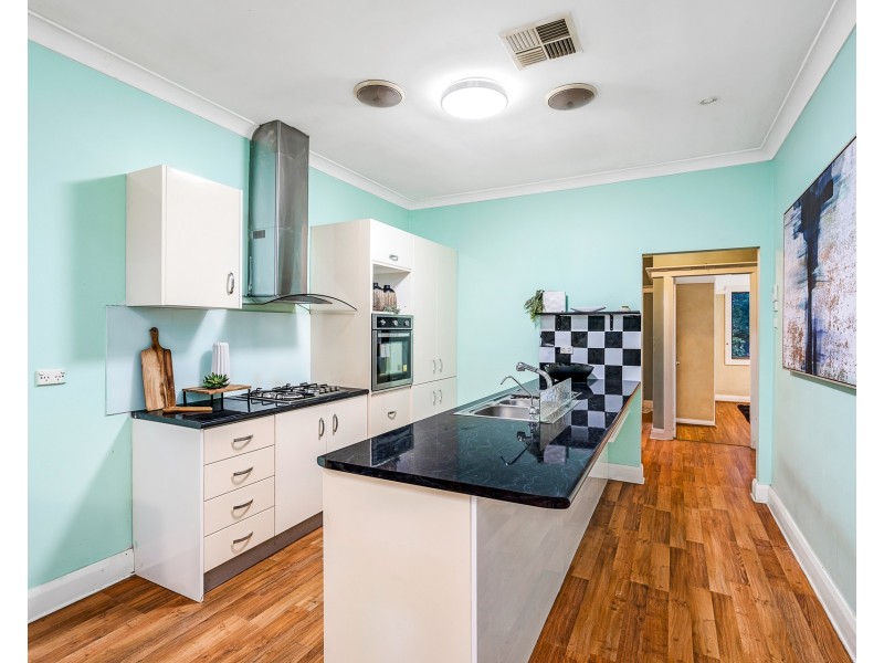 11 Metella Road, Toongabbie NSW 2146