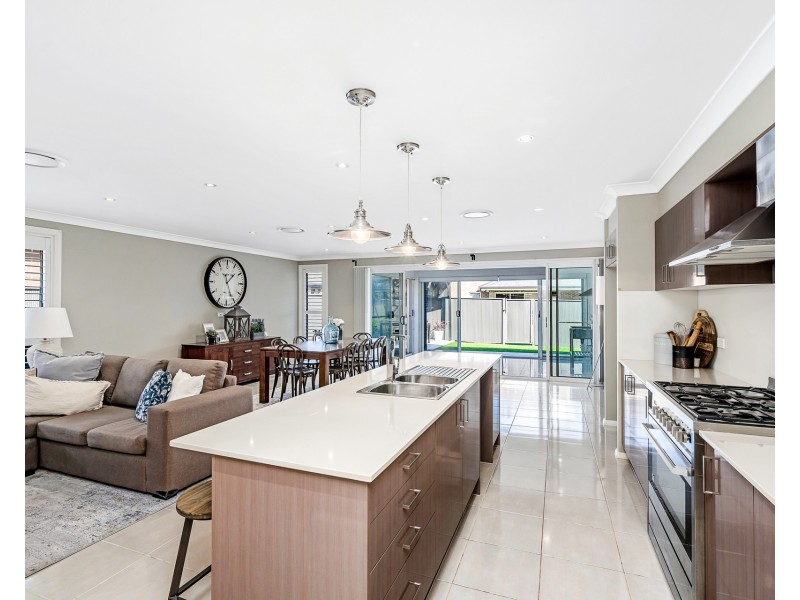 36 Lawler Street, Ropes Crossing NSW 2760