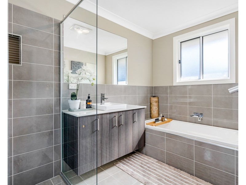 36 Lawler Street, Ropes Crossing NSW 2760