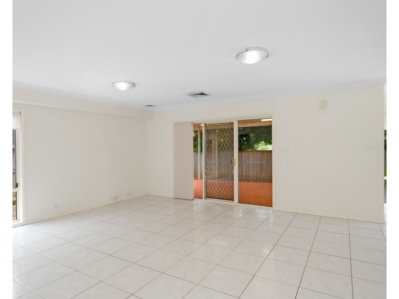 15 Lord Way, Glenwood NSW 2768