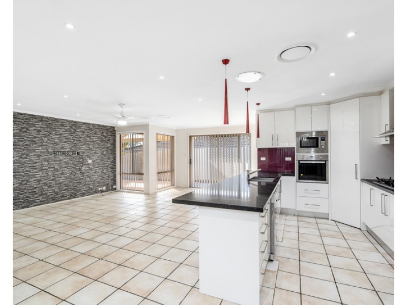 19 Stanford Circuit, Rouse Hill NSW 2155