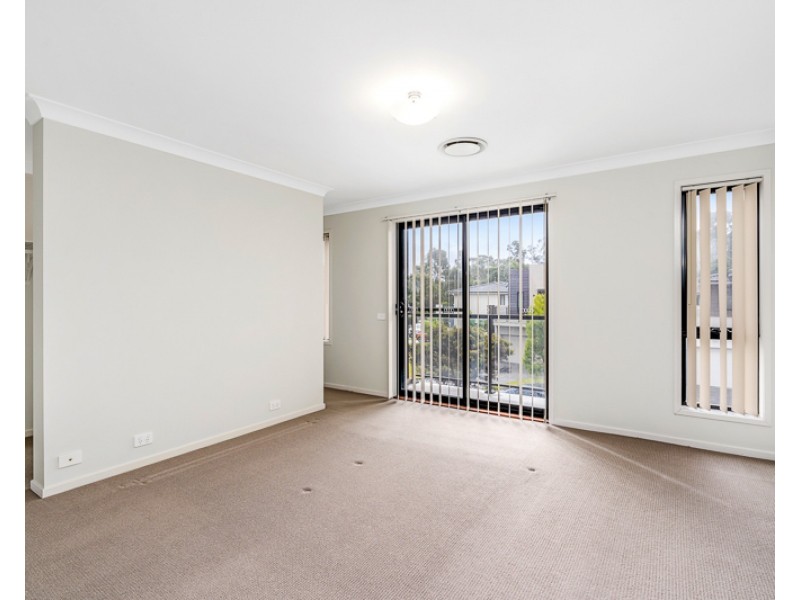 17 Treeland Circuit, Kellyville NSW 2155