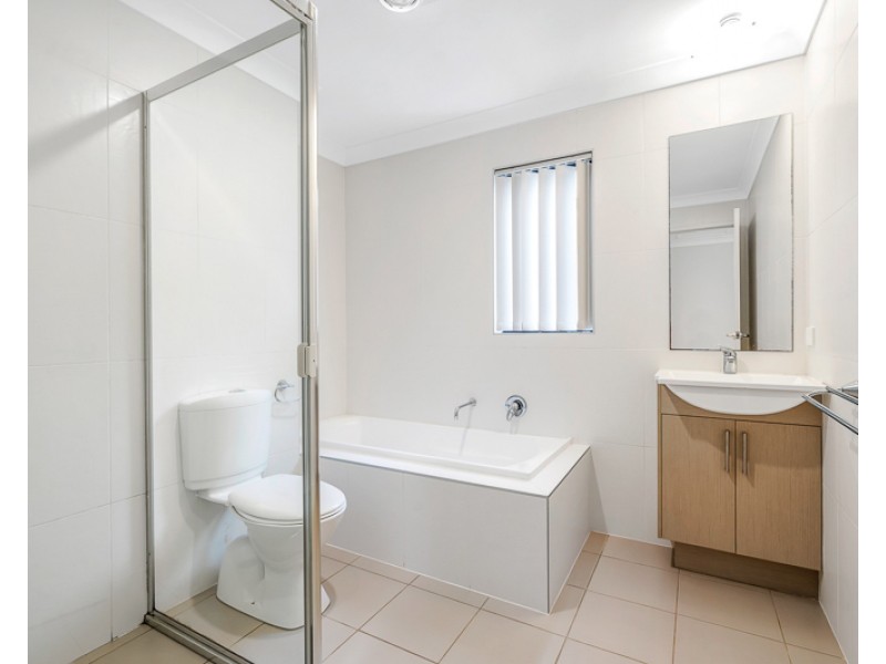 17 Treeland Circuit, Kellyville NSW 2155