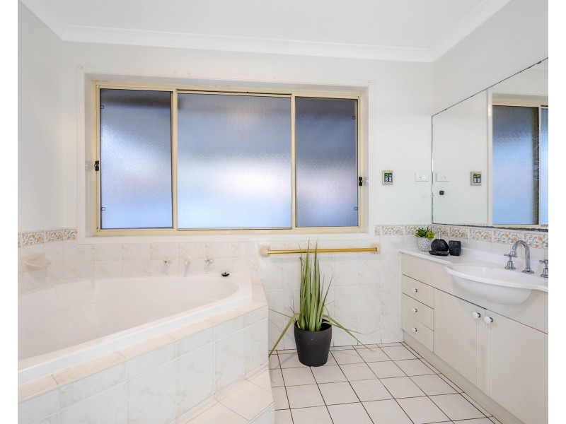 27 Singleton Avenue, Kellyville Ridge NSW 2155