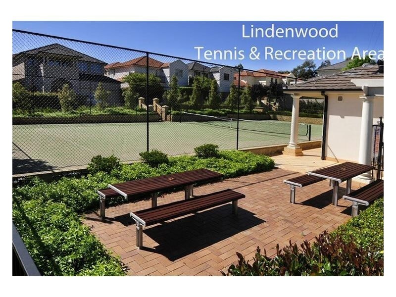 12 Linden Way, Bella Vista NSW 2153