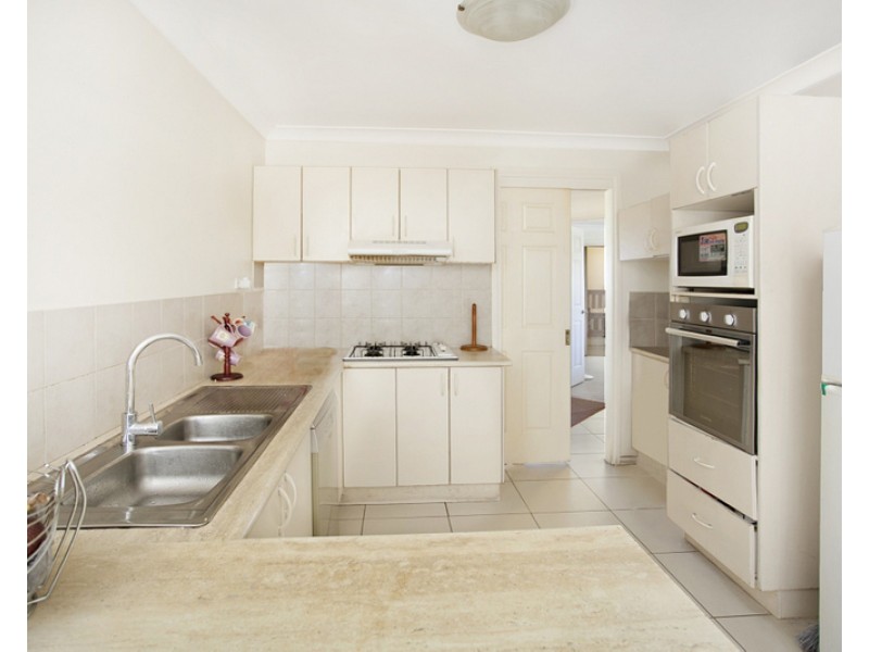 35 Ipswich Avenue, Glenwood NSW 2768