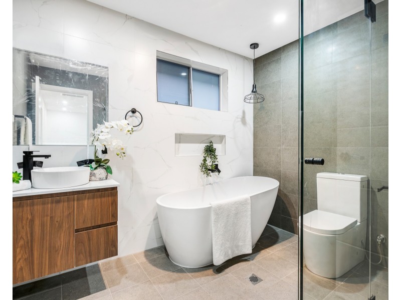 61 Orana Avenue, Seven Hills NSW 2147